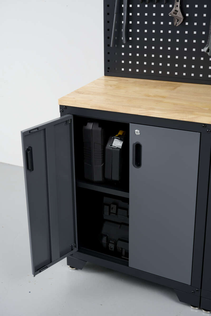Probuilder arbeidsbenk med skap