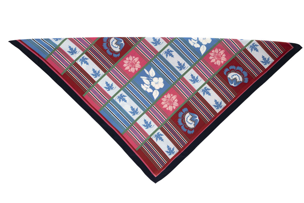 Satinskjerf til festdrakt