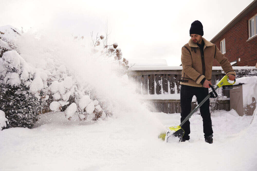 Ryobi ONE+™ RY18ST25A-0 snøslynge u/batteri