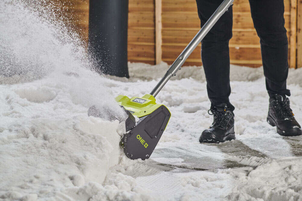 Ryobi ONE+™ RY18ST25A-0 snøslynge u/batteri