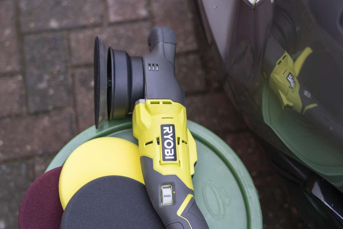 Ryobi ONE+ R18P-0 poleringsmaskin u/batteri
