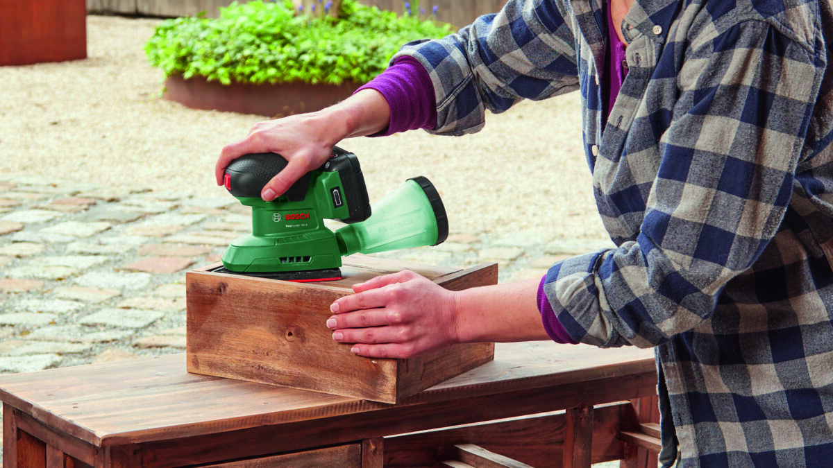 Easy Sander 18V-8 batteridrevet multisliper