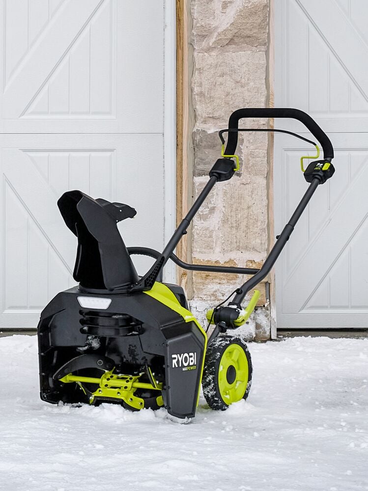 Ryobi RY36STX45A-140 snøfreser m/batteri og lader