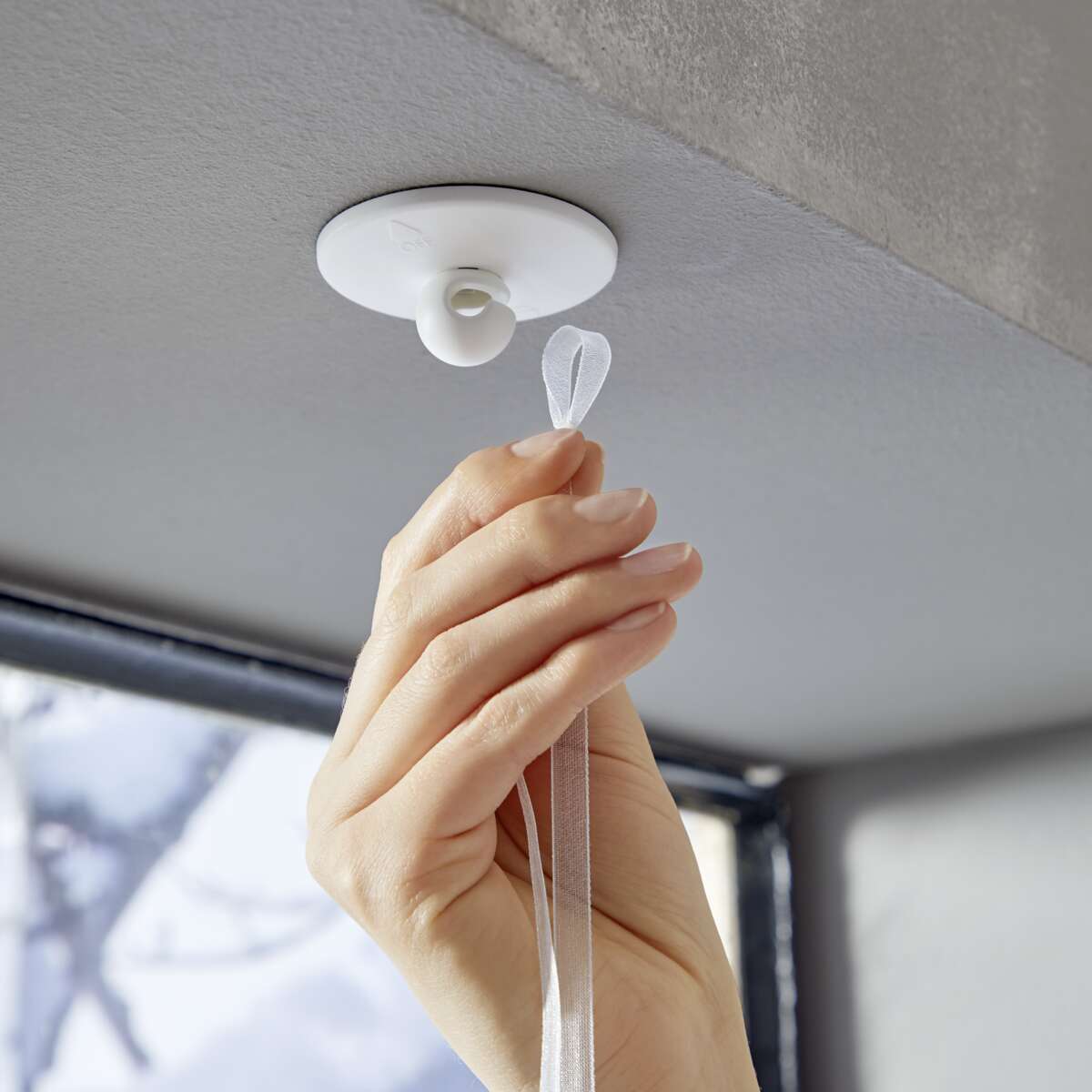 Tesa Takkrok for tapet og gips 1x0,5kg