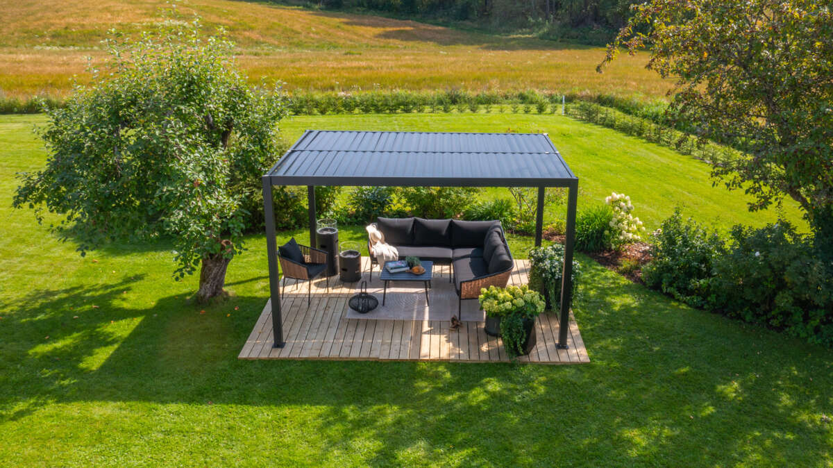 Krifon Stavern pergola