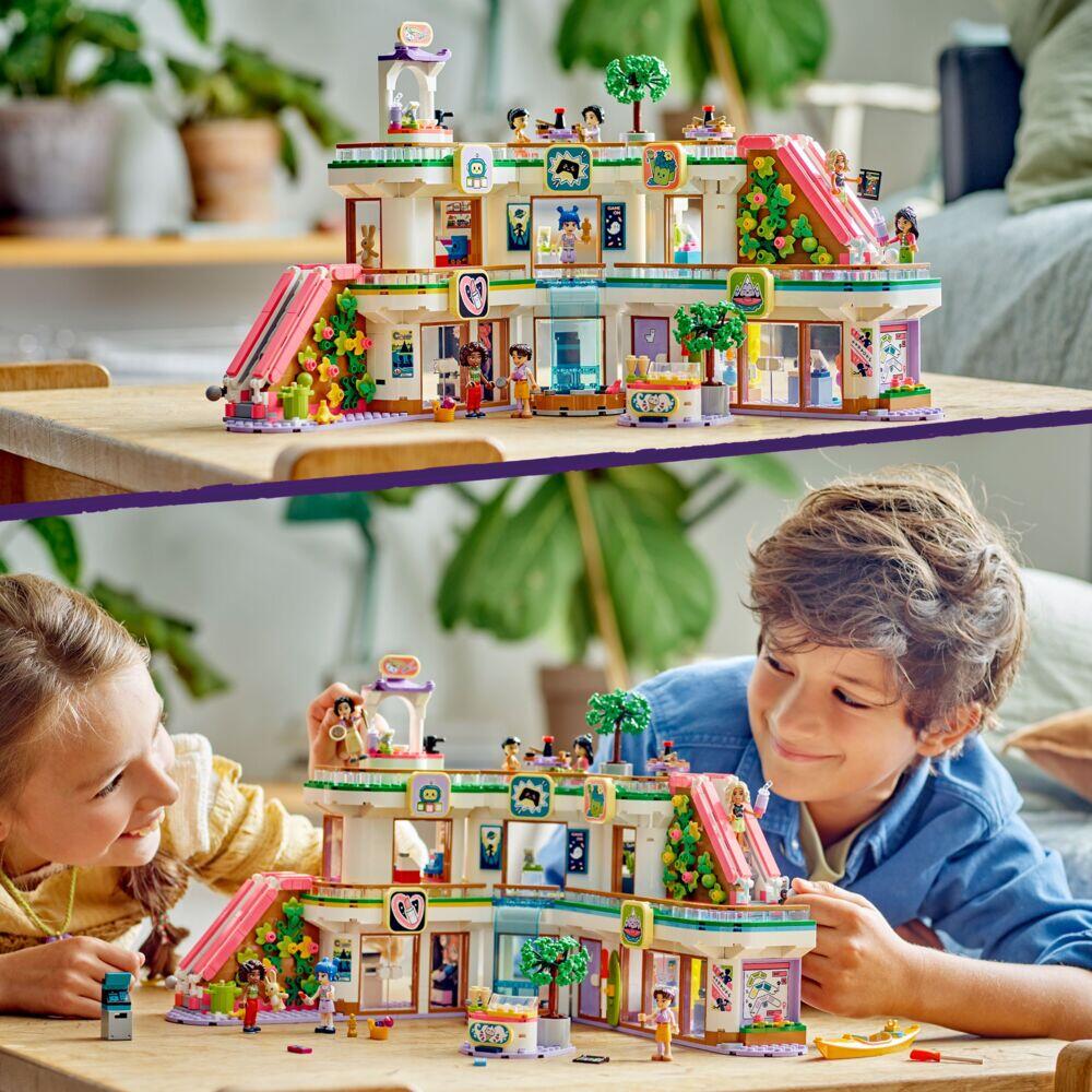 LEGO® Friends Kjøpesenteret i Heartlake City 42604