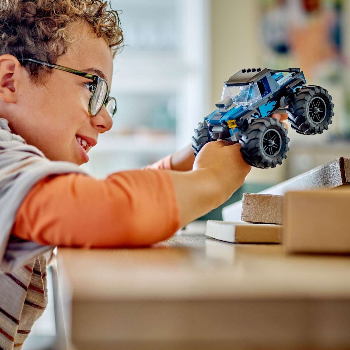 LEGO® City Blå monstertruck. Terrenggående lekekjøretøy 60402