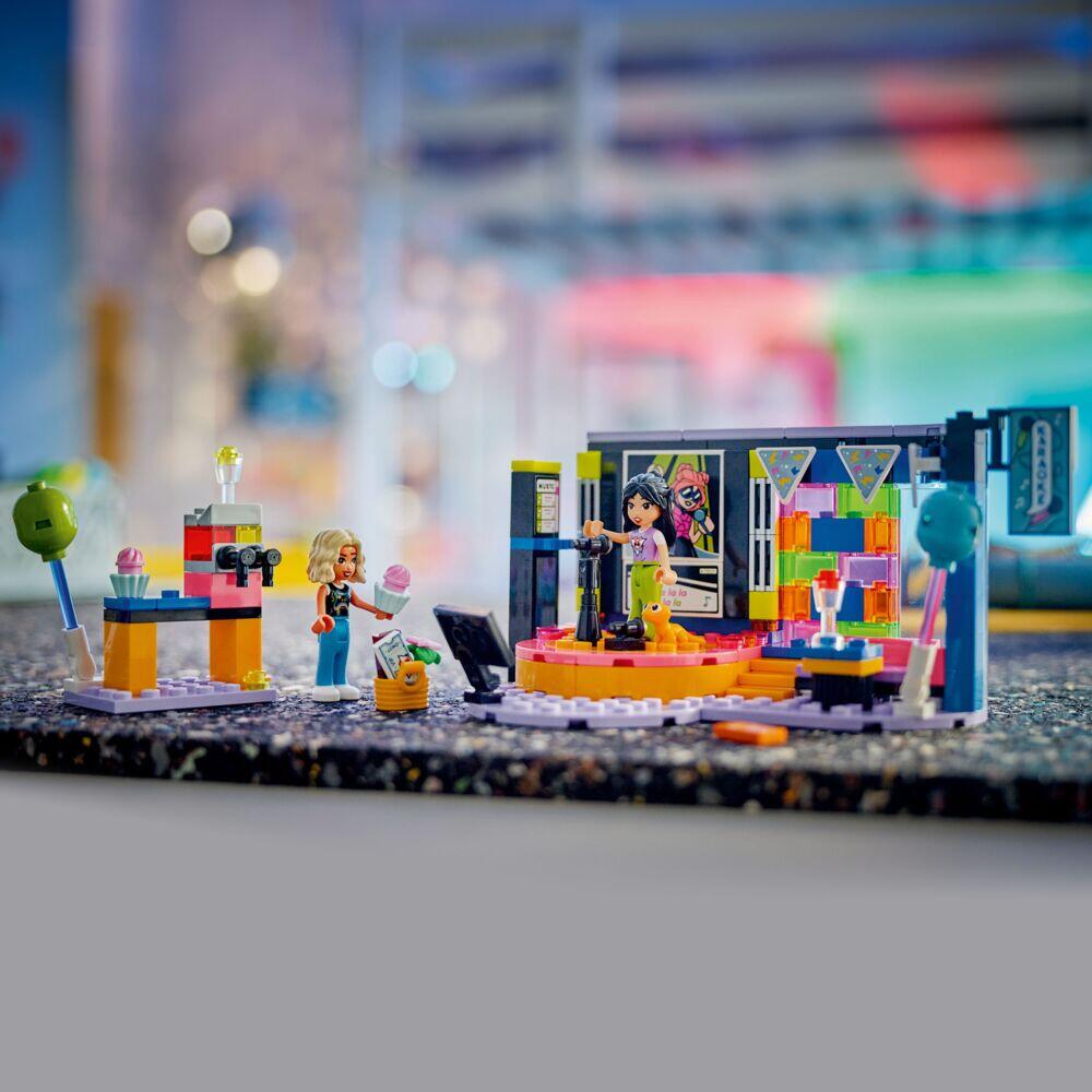 LEGO® Friends Fest med karaoke 42610