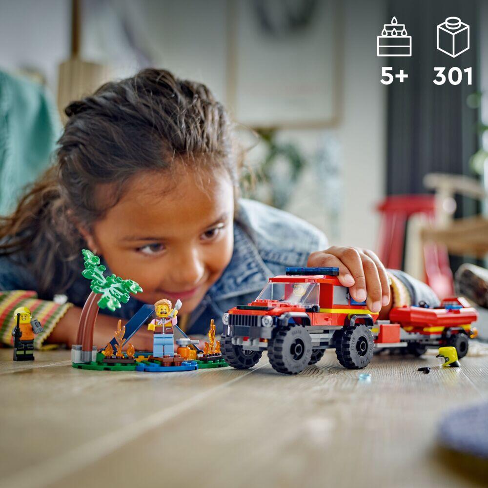 LEGO® City Firehjulsdrevet brannbil med redningsbåt 60412