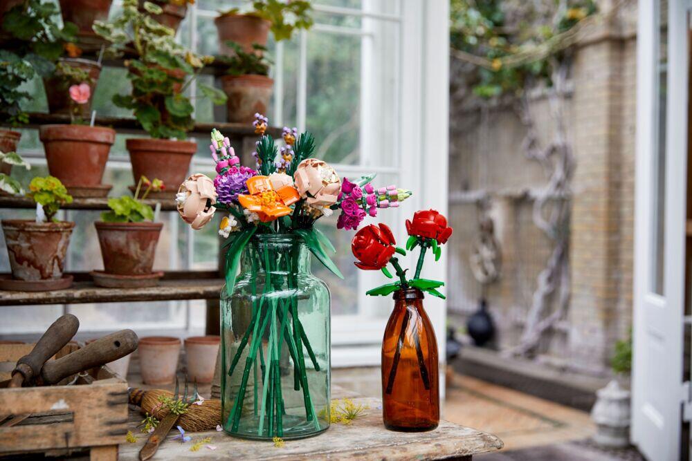 LEGO® Botanicals Roser 40460