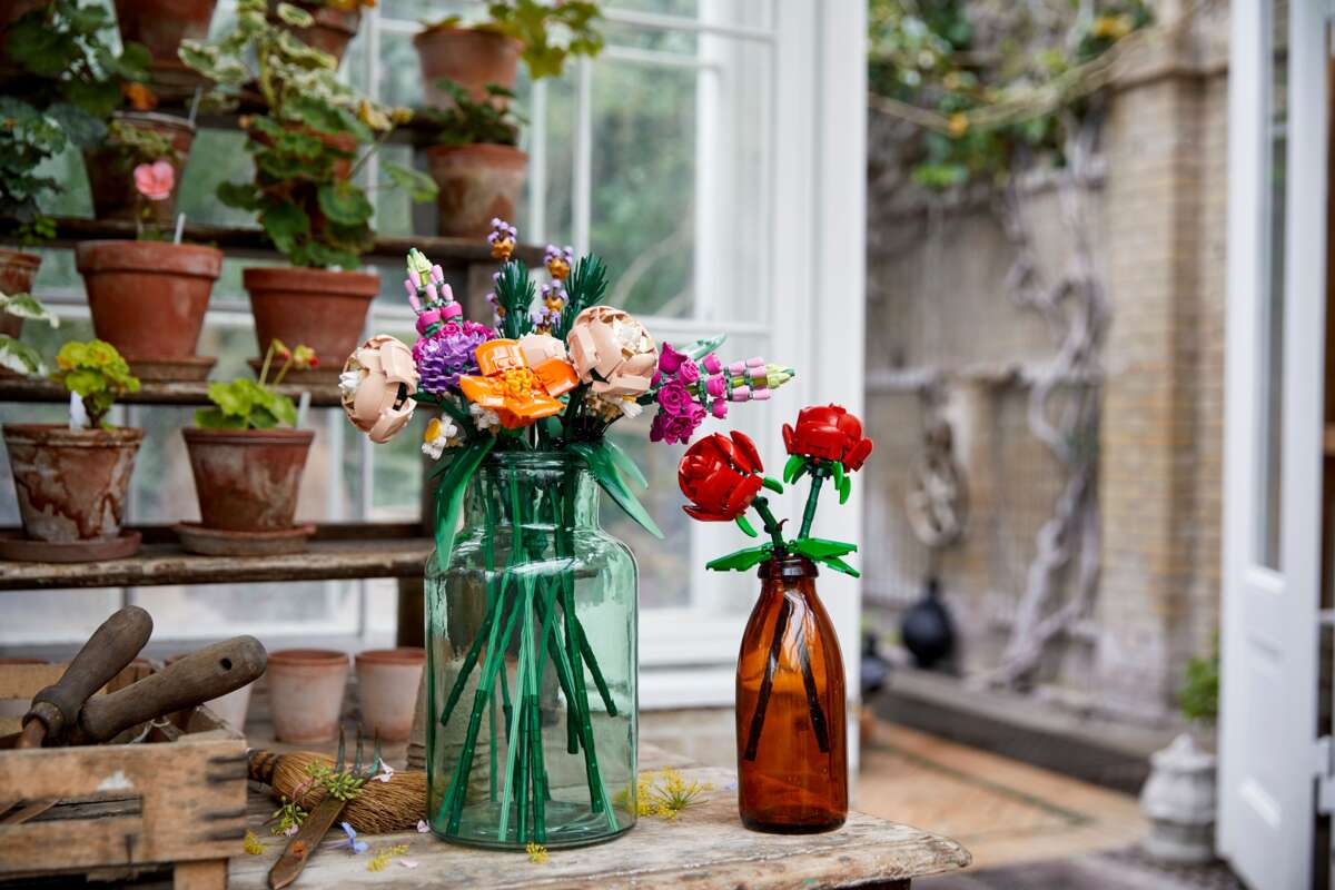 LEGO® Botanicals Roser 40460