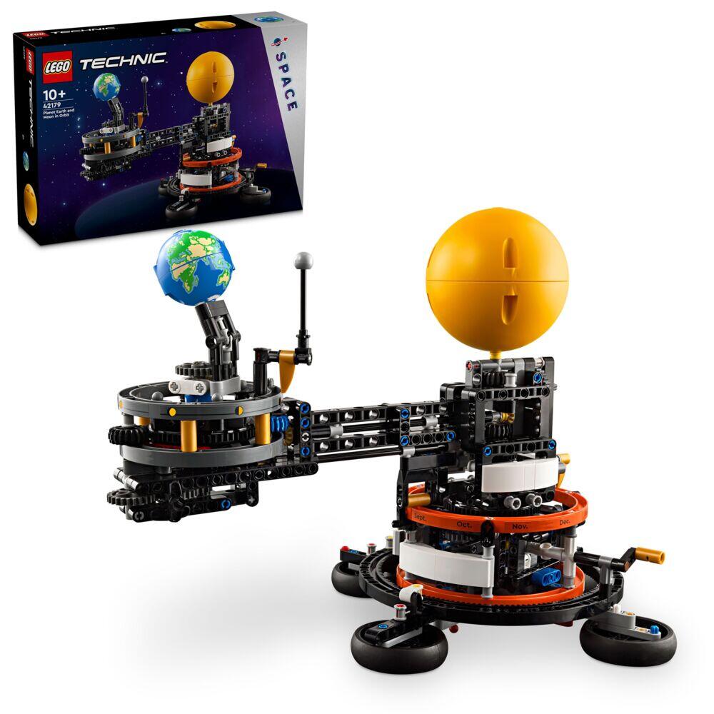 LEGO® Technic Månens kretsløp rundt jorden 42179