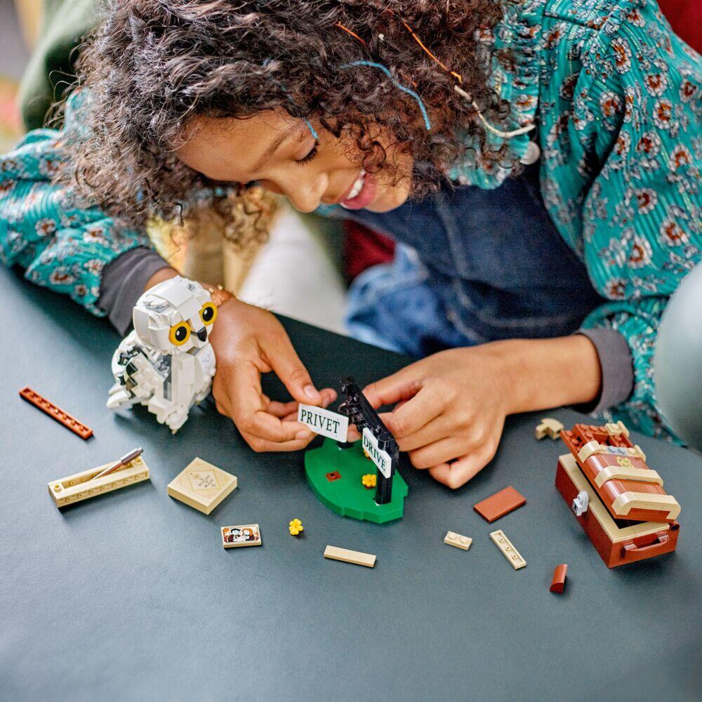 LEGO® Harry Potter™ Hedvig i Hekkveien 4, 76425