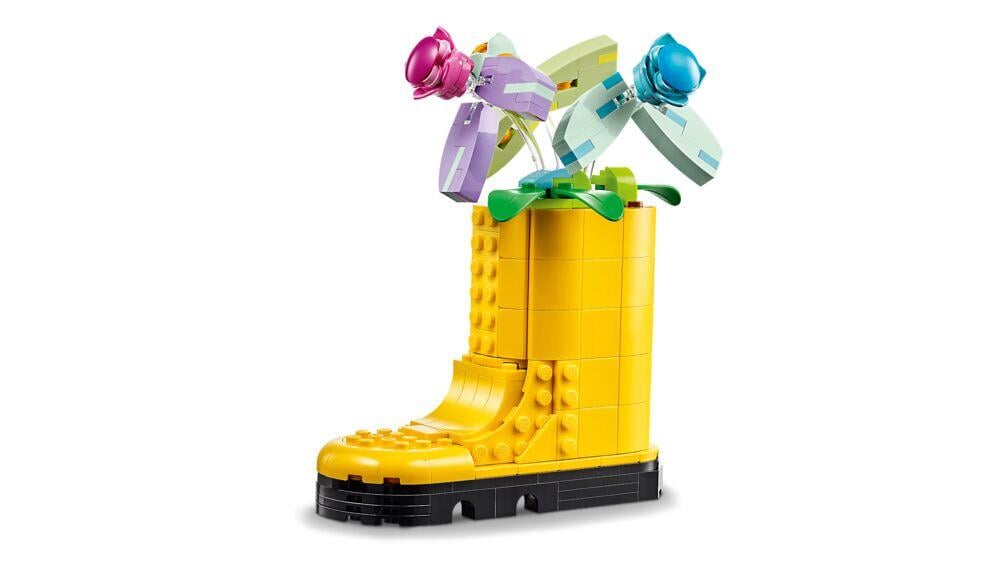 LEGO® Creator Blomster i vannkanne. 3-i-1-leke 31149