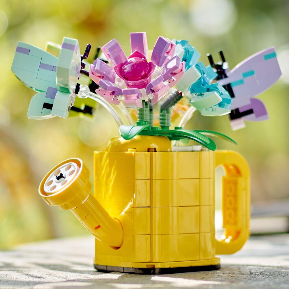 LEGO® Creator Blomster i vannkanne. 3-i-1-leke 31149