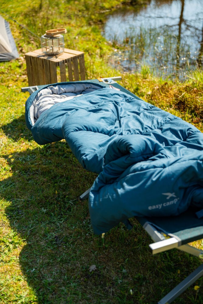 Easy Camp Moon 200 fibersovepose