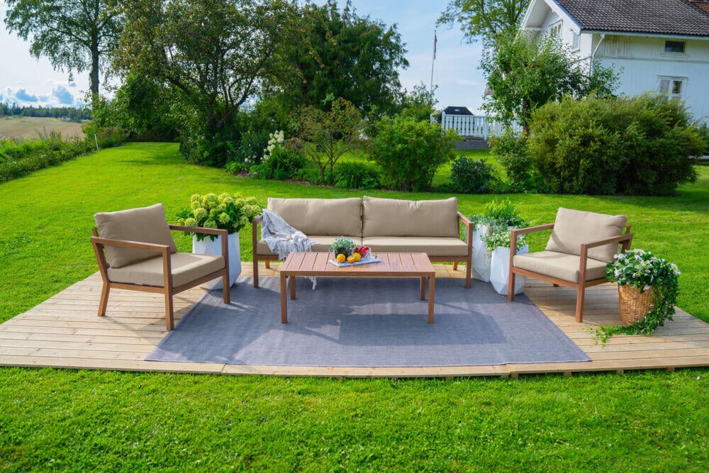 Røst sofagruppe teak og beige impregnerte putetrekk