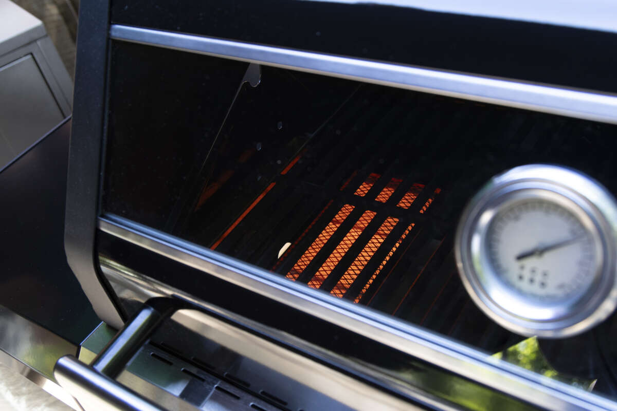 FCC Chef's Supreme Pro 4.1 gassgrill, inkludert trådløst termometer