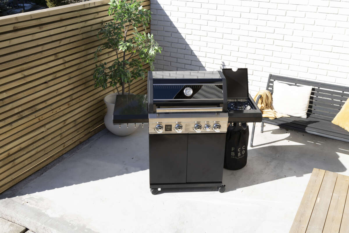 FCC Chef's Supreme Pro 4.1 gassgrill, inkludert trådløst termometer