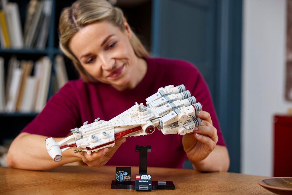 LEGO® Star Wars™ Tantive IV™ 75376