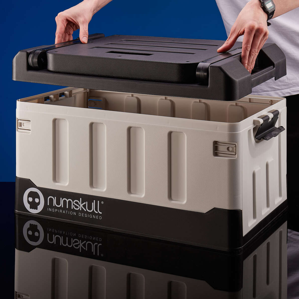 numskull® Official PS5-Inspired stol med oppbevaringsboks