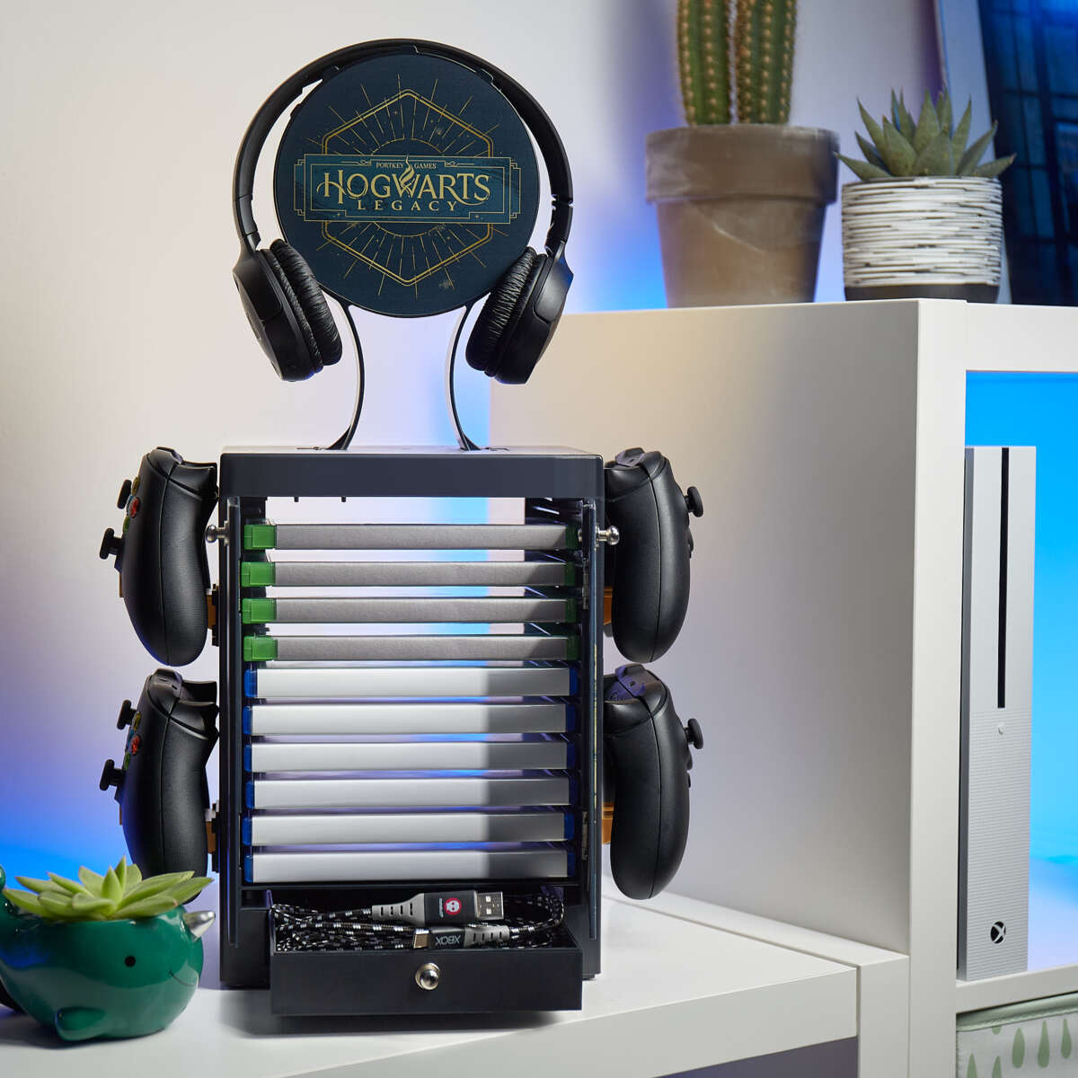 numskull® Official Hogwarts Legacy Gaming Locker