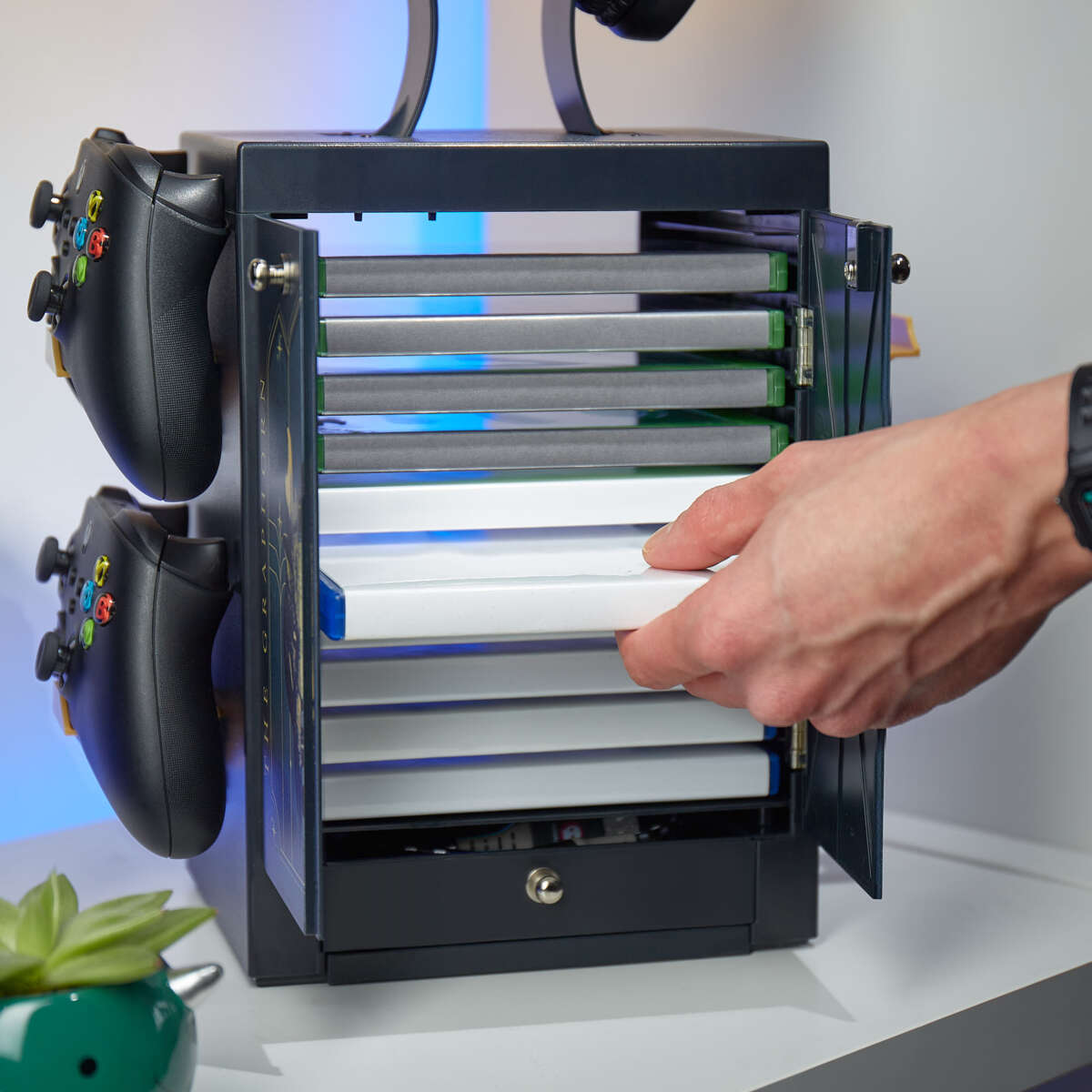 numskull® Official Hogwarts Legacy Gaming Locker