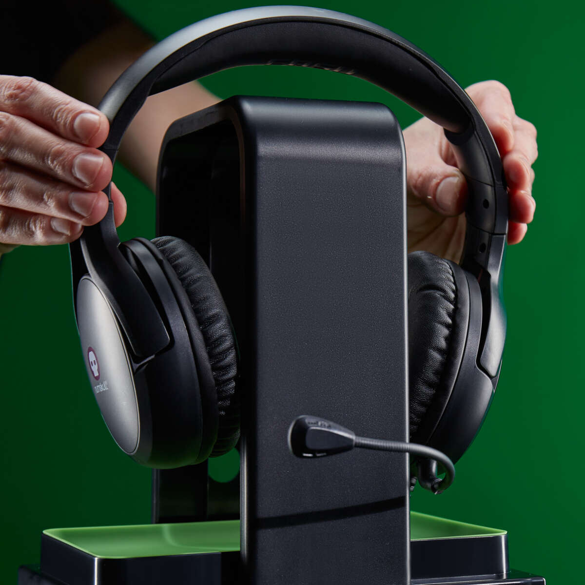 numskull® Official Xbox Gaming Locker (LED Version)