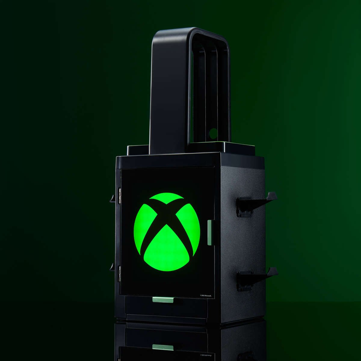 numskull® Official Xbox Gaming Locker (LED Version)
