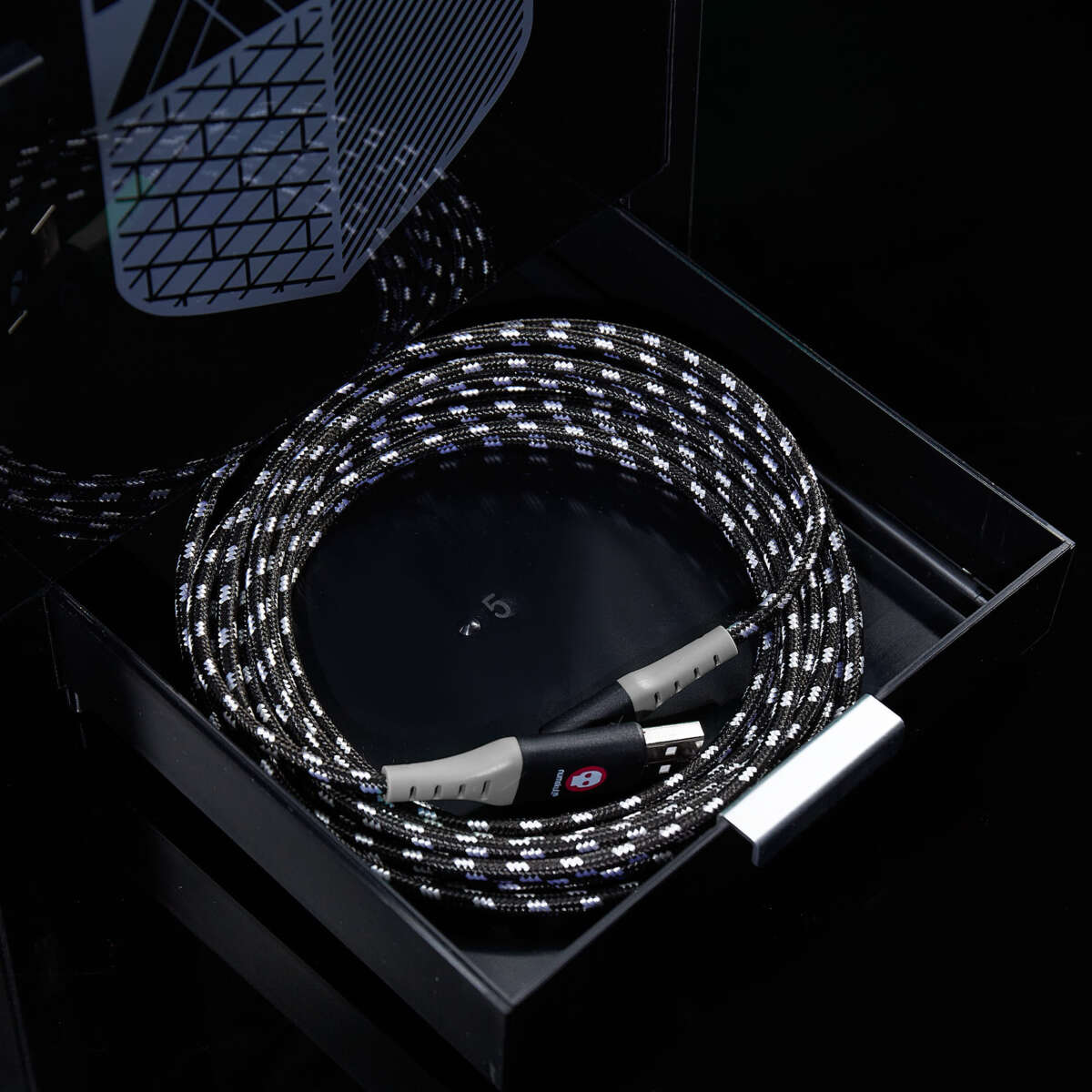 numskull® Official Destiny Gaming Locker