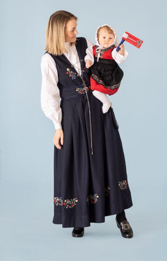 Ingrid festdrakt dame