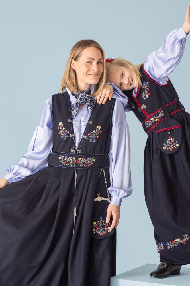 Ingrid festdrakt dame