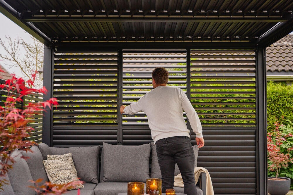 Krifon Stavern pergola lamellvegg