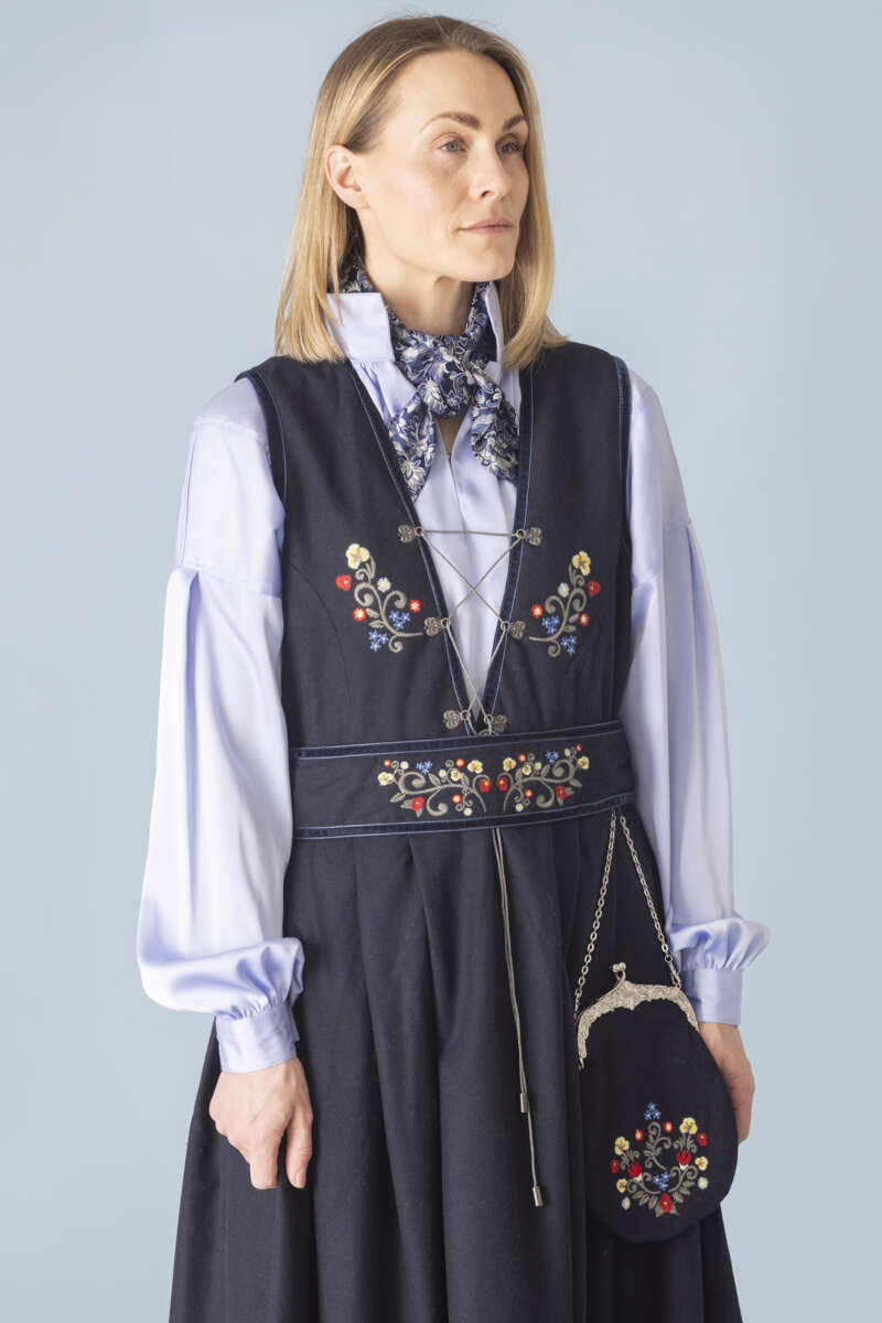 Ingrid festdrakt dame