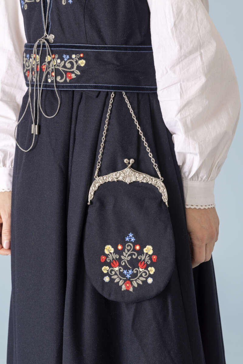 Ingrid festdrakt dame