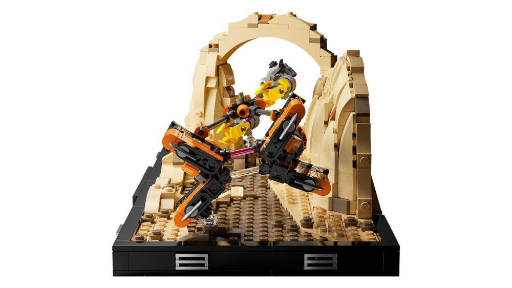 LEGO® Star Wars™ Diorama med Mos Espa-podrace 75380