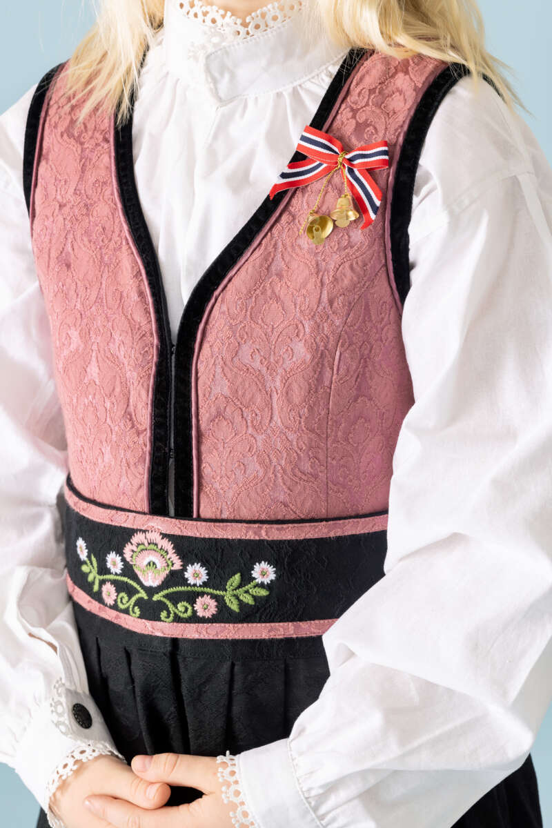 Hanna festdrakt junior