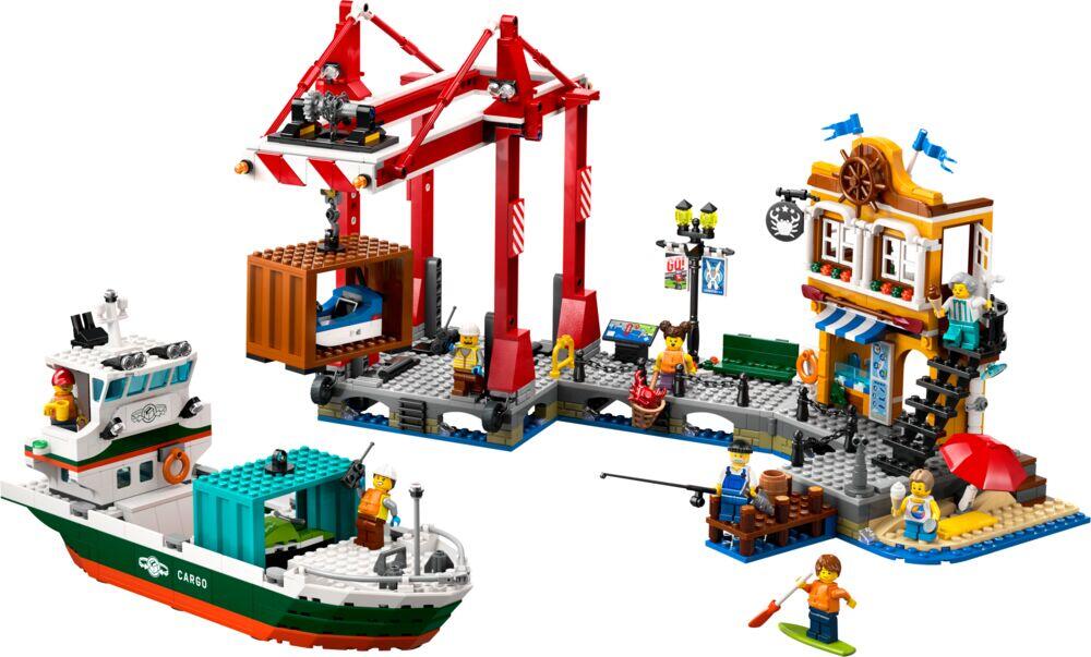 LEGO® City Havneområde med lasteskip 60422