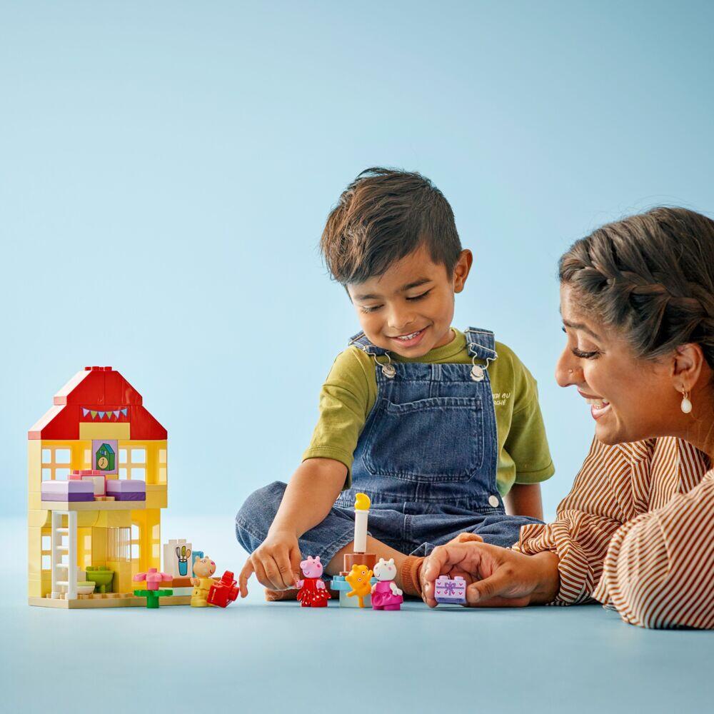LEGO® DUPLO® Bursdagshuset til Peppa Gris 10433