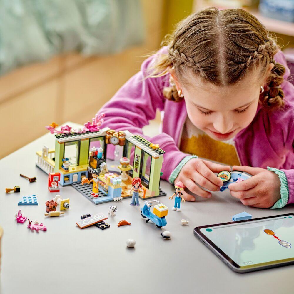 LEGO® Friends Kafeen i Heartlake City 42618