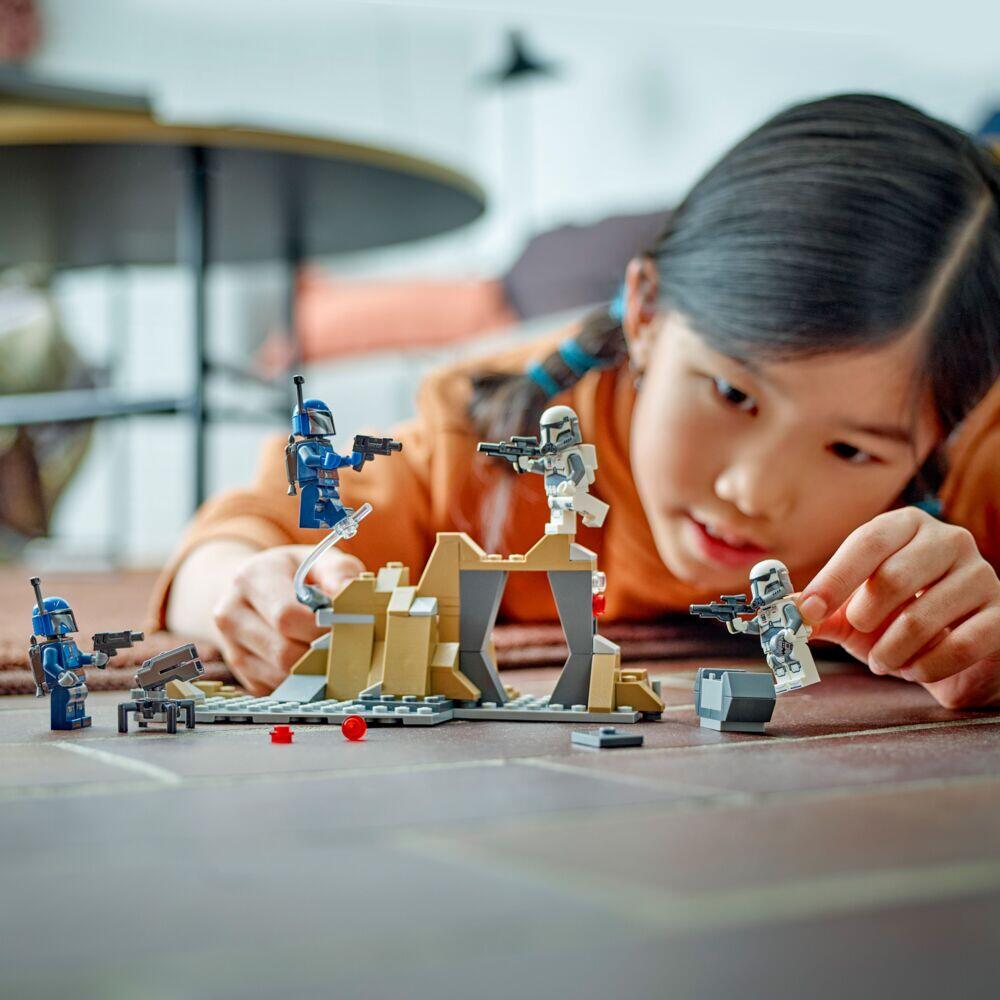 LEGO® Star Wars™ Bakhold på Mandalore™ 75373