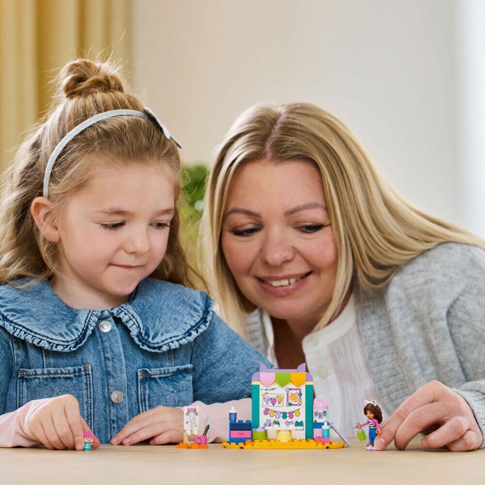 LEGO® Gabbys dukkehus Lag ting med Baby Boks 10795