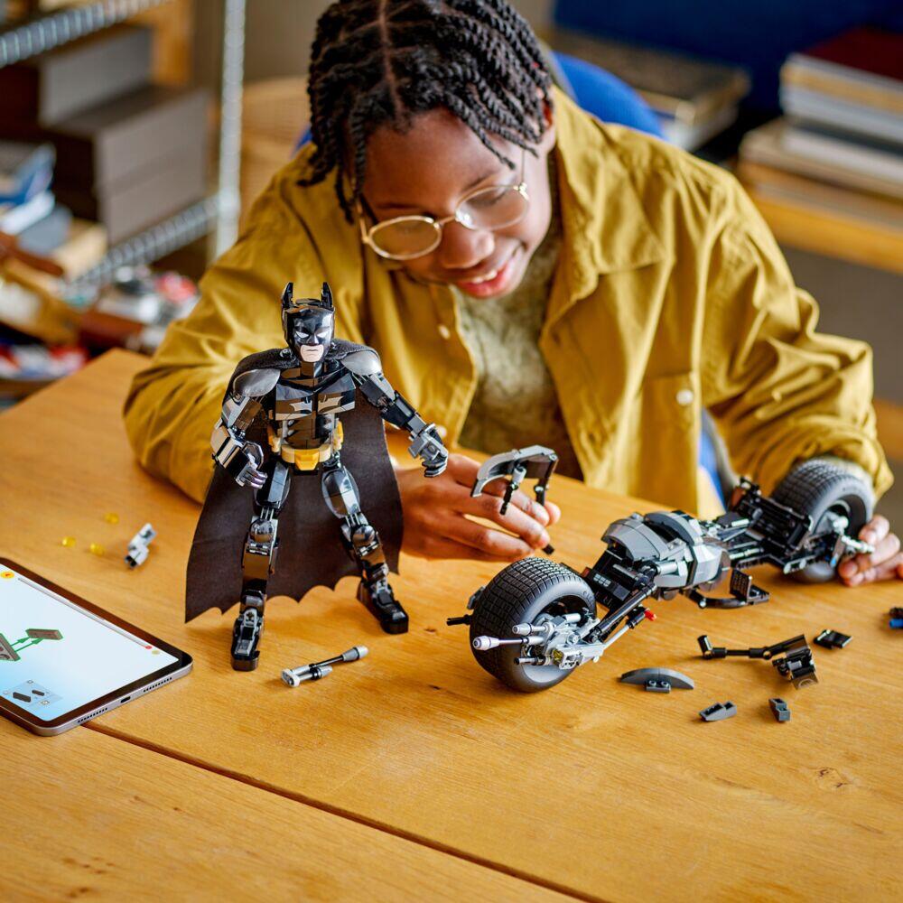 LEGO® DC Batman™: Byggbar Batman™-figur og batpod 76273