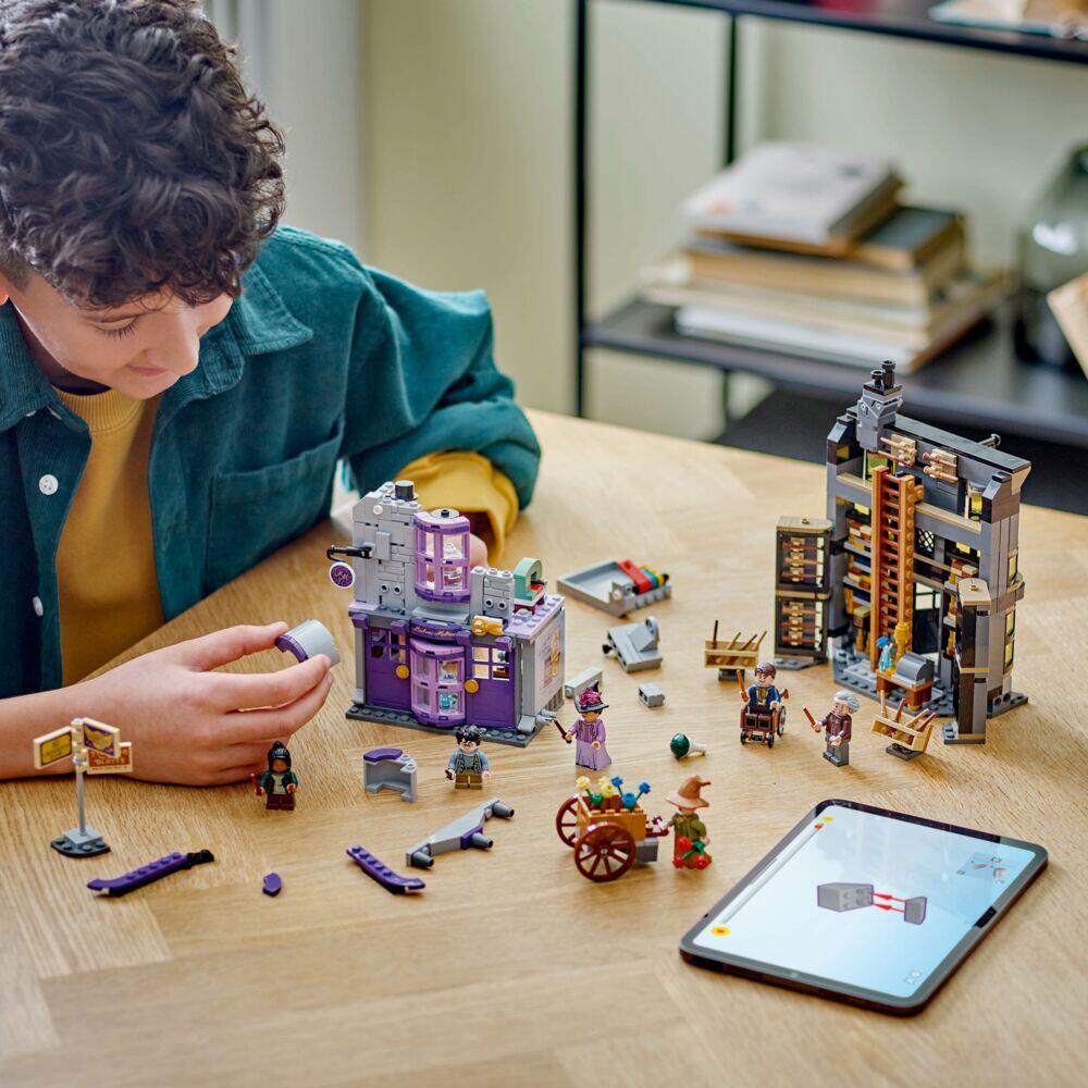 LEGO® Harry Potter™ Olivanders og Madam Malkins Gevanter 76439