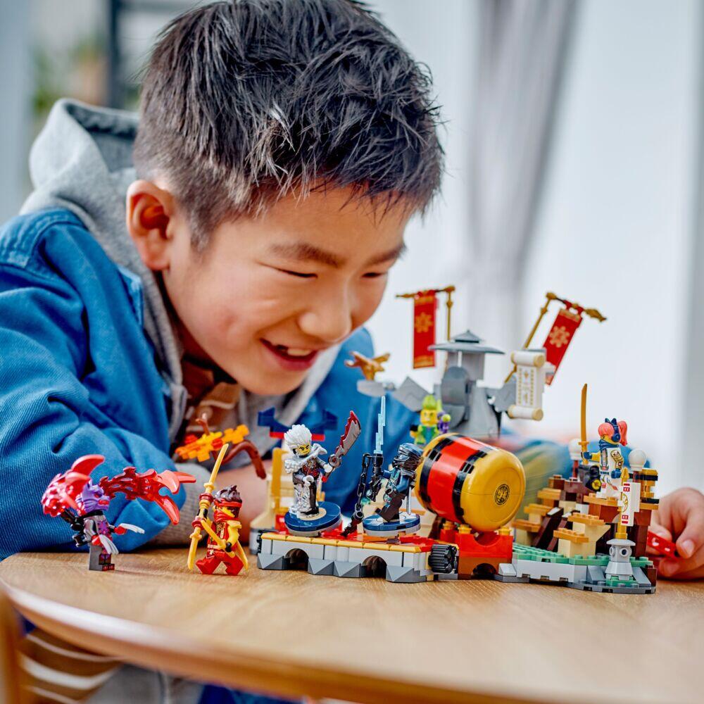 LEGO® NINJAGO® Turneringens kamparena 71818