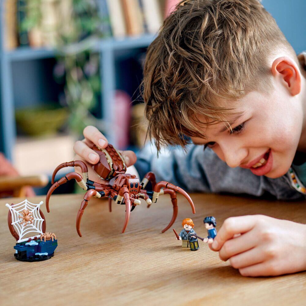 LEGO® Harry Potter™ Argarapp i Den forbudte skogen 76434