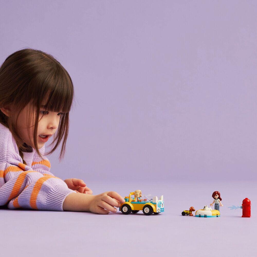 LEGO® Friends Hundepleie og bil 42635