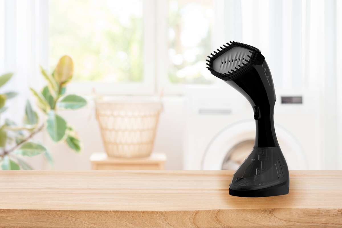 Grundig ST6450L tøydamper