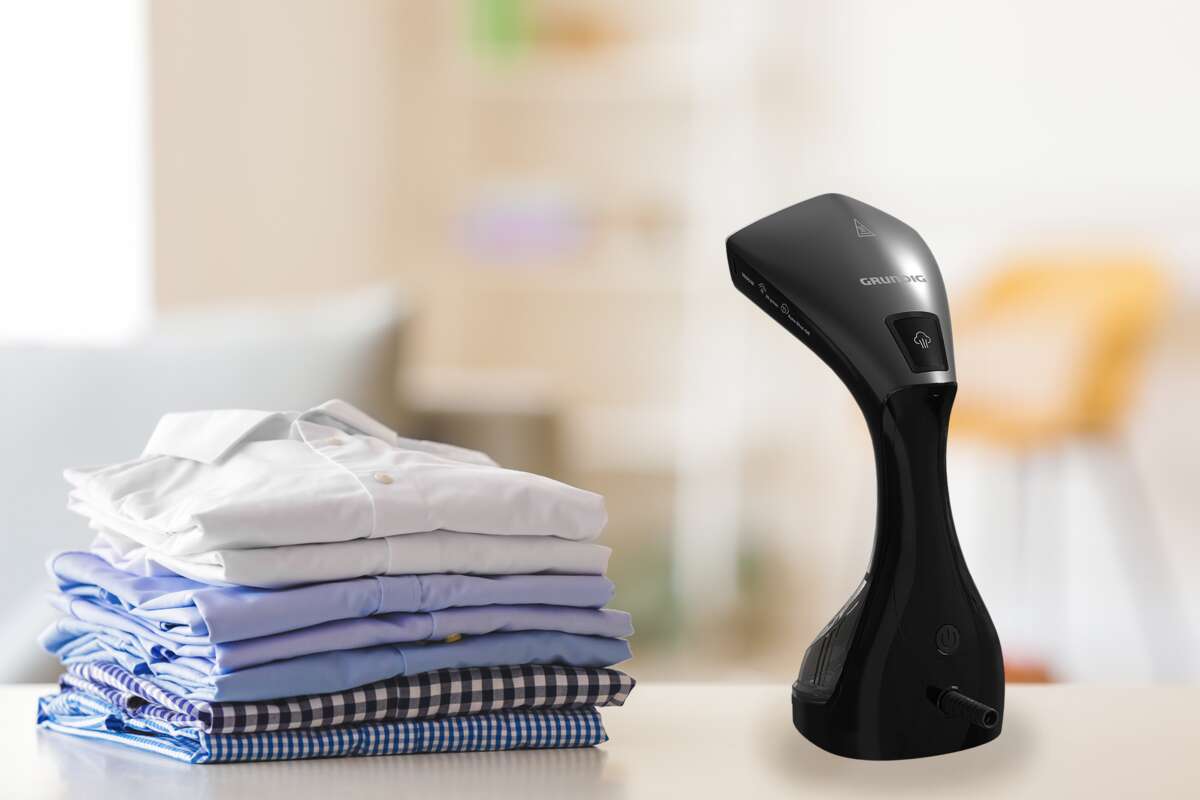 Grundig ST6450L tøydamper