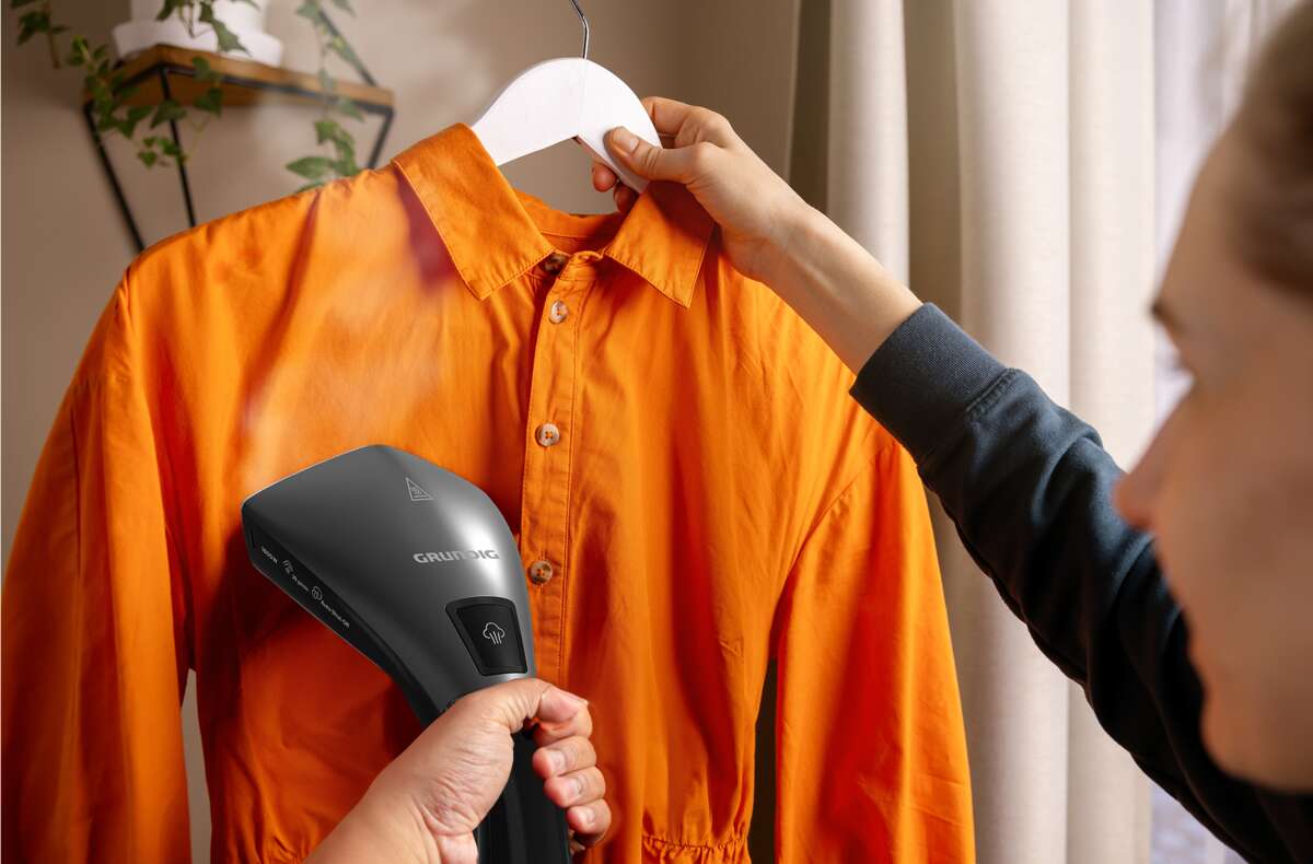 Grundig ST6450L tøydamper